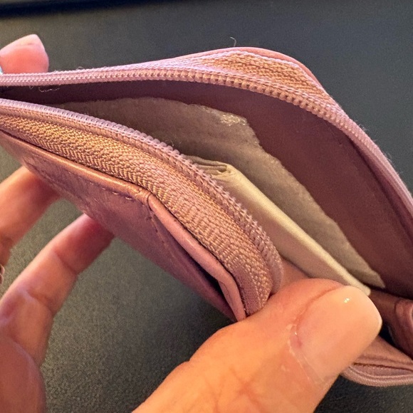 Pink Genuine Leather Key & Card/Money Holder - Picture 4 of 10